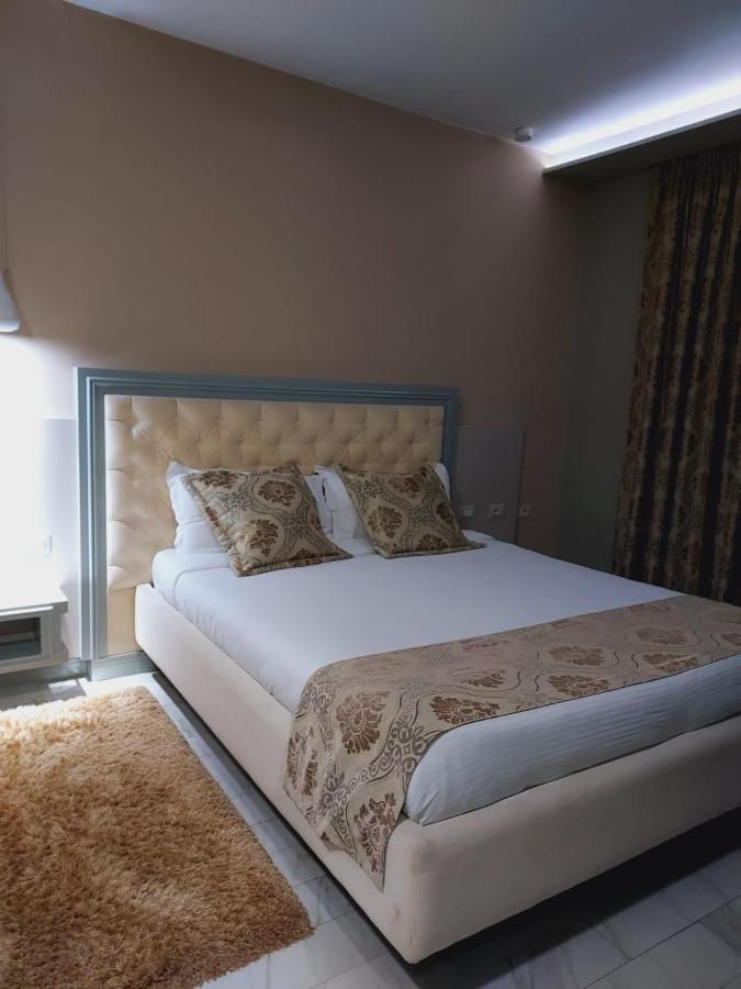 New W Hotel Tirana Exterior foto