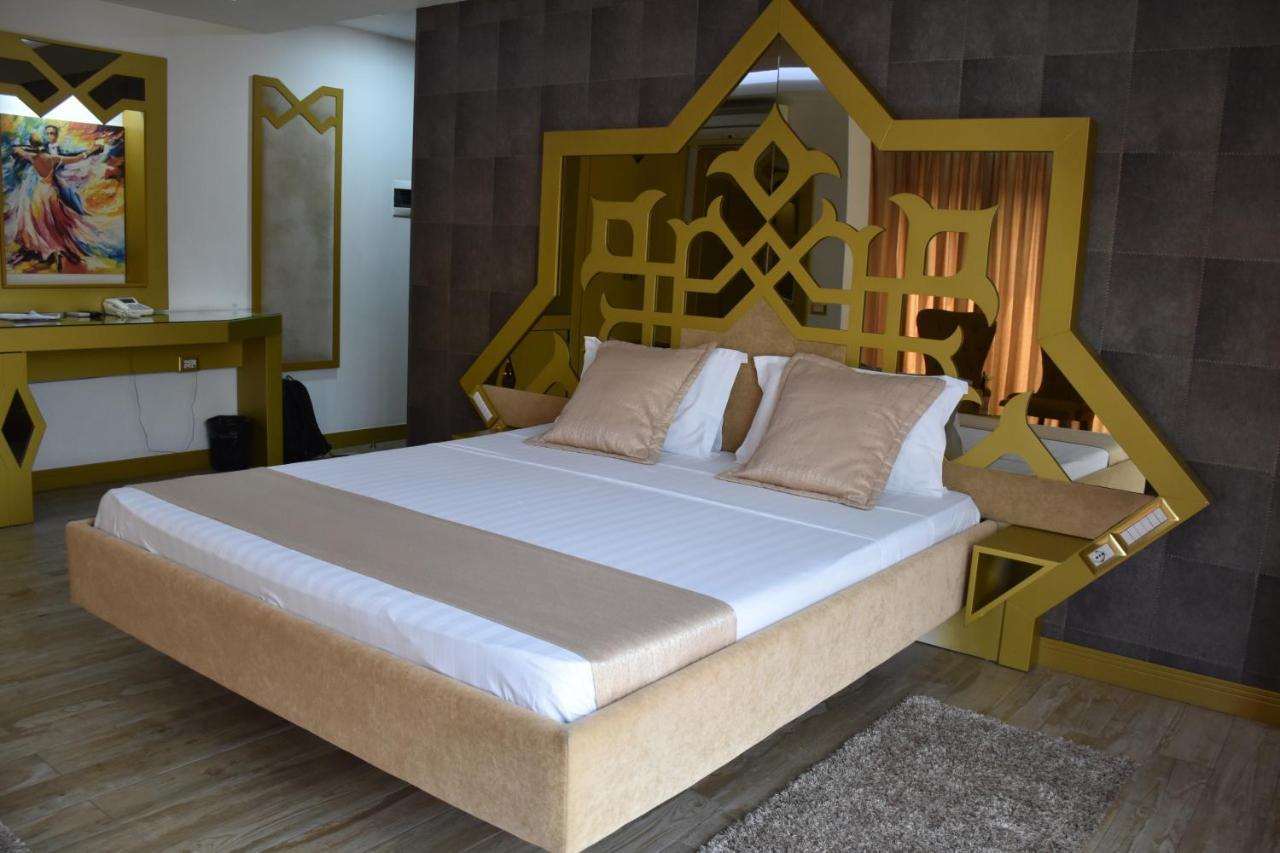 New W Hotel Tirana Exterior foto