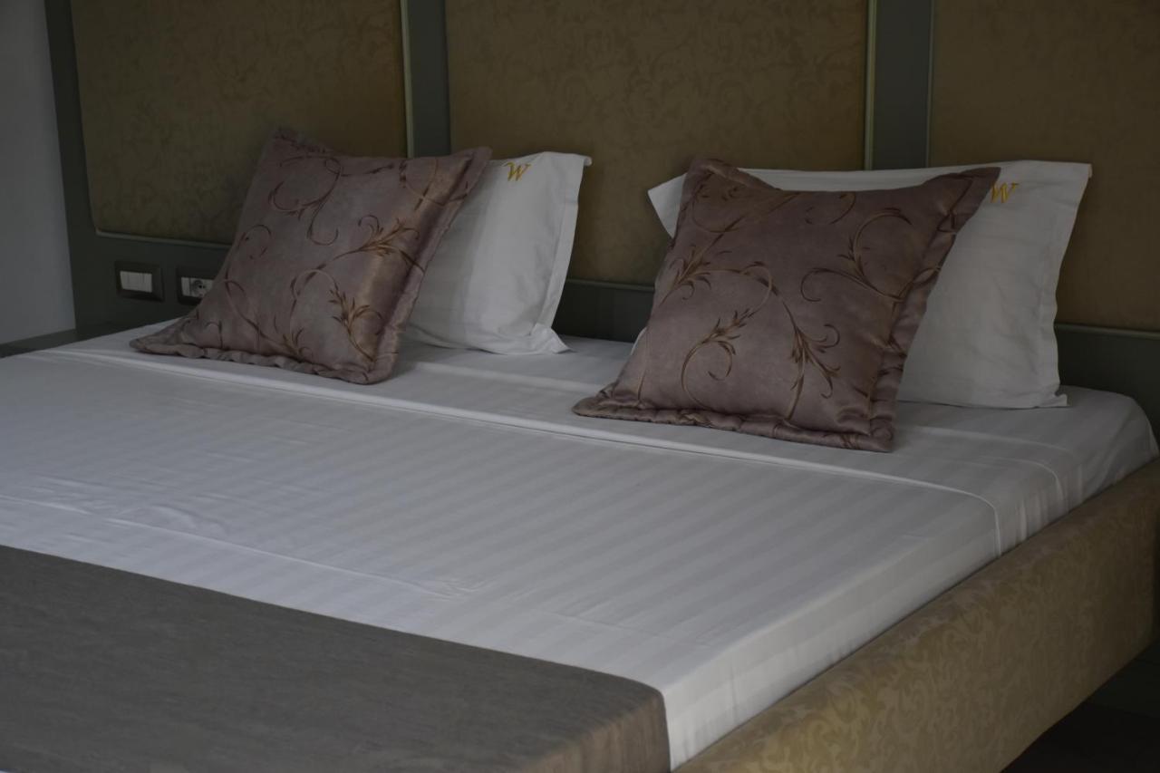 New W Hotel Tirana Exterior foto
