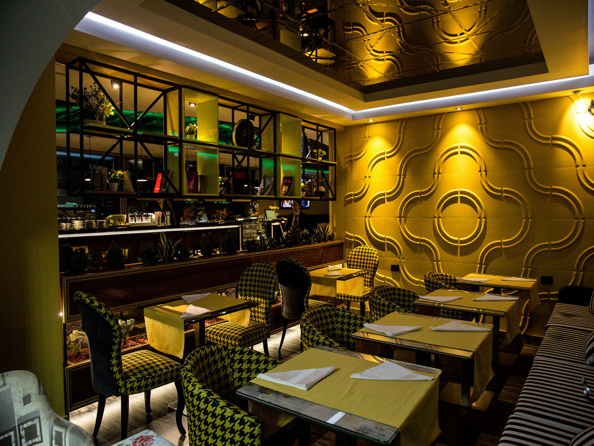 New W Hotel Tirana Exterior foto